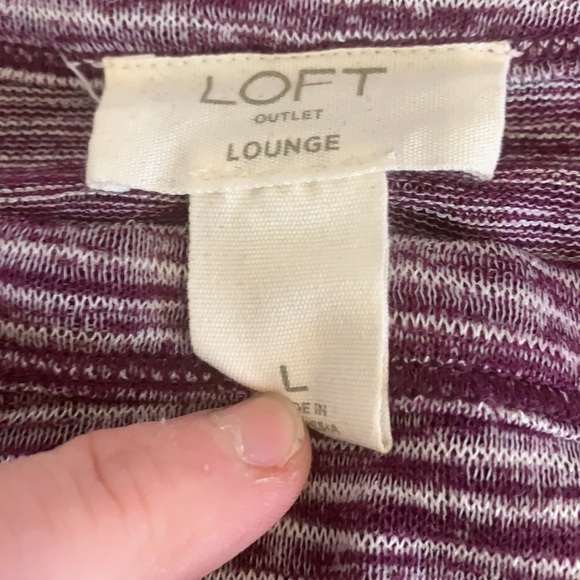 Loft purple top - Picture 3 of 4